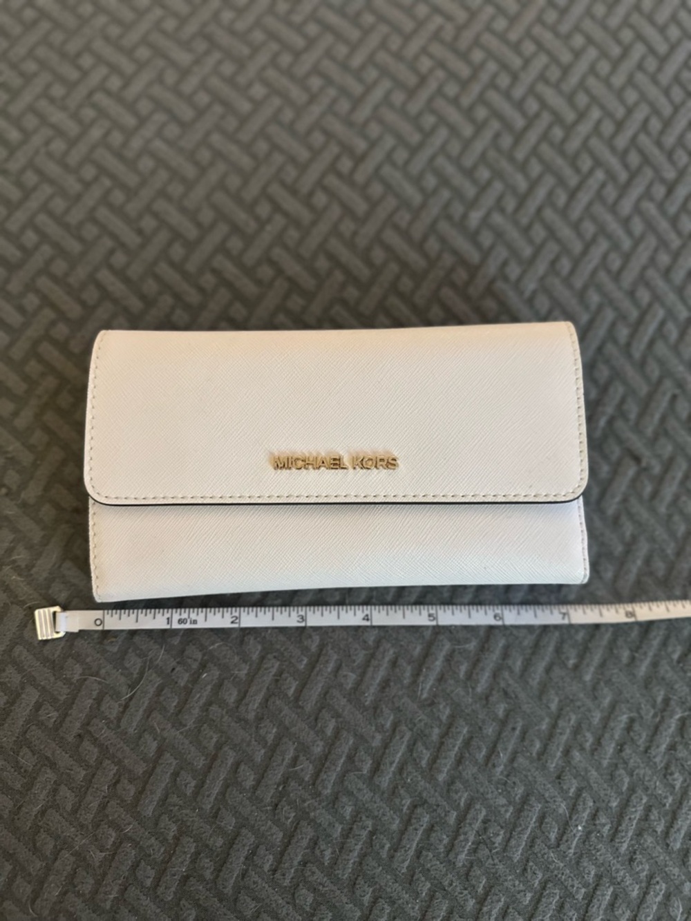 Michael Kors White Saffiano Leather Continental Wallet with Gold Logo